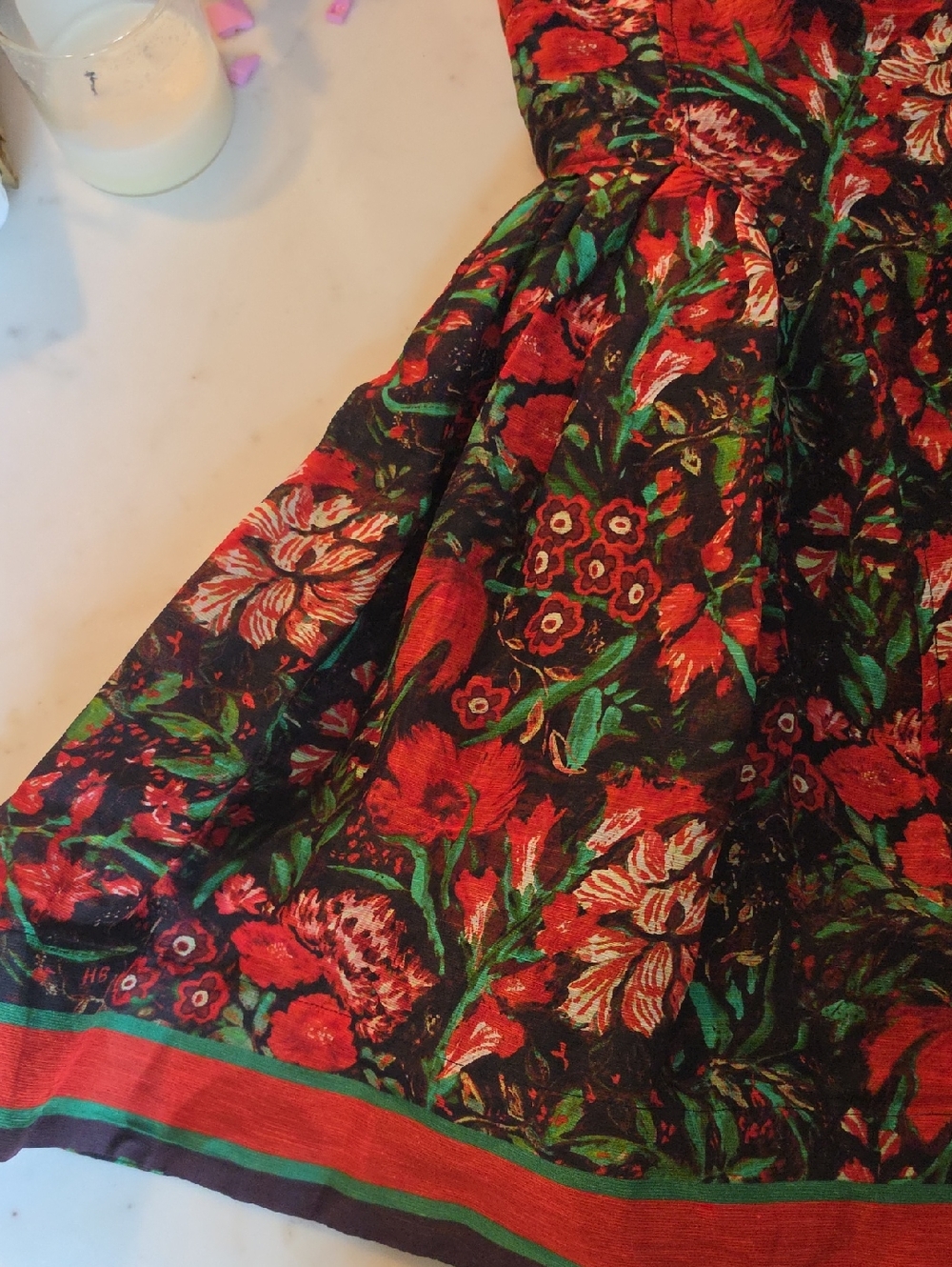 Hunter Layne Bell Red and Green Floral Mini Dress Size 6 - Picture 11 of 11